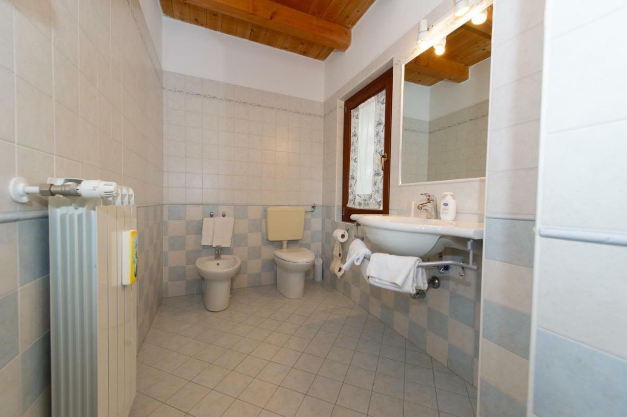 Agriturismo Lis Rosis Medea Kültér fotó